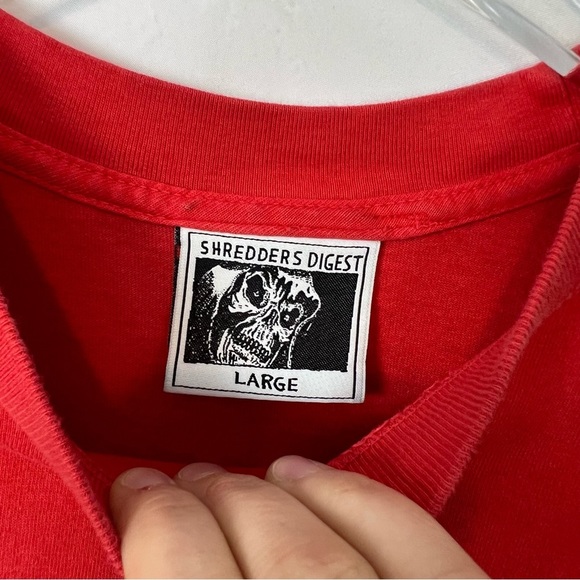 Shredders digest red back print long sleeves shirt L - Picture 11 of 11
